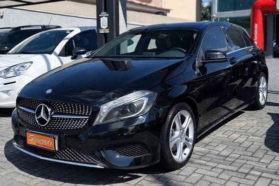 MERCEDES-BENZ A 200 1.6 TURBO 16V FLEX 4P AUTOMÁTICO